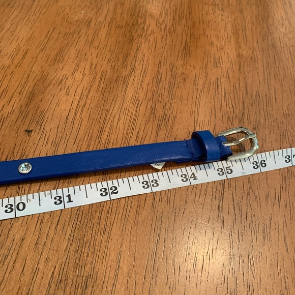 Thin Belts 👗 - Picture 4 of 8